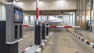 Ostrava v létě provede úpravy parkovacích systémů na jednotný, bezlístkový a bezhotovostní