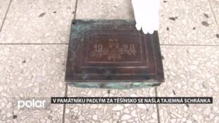 V památníku padlým za Těšínsko v Orlové se našla tajemná schránka s dokumenty z roku 1928